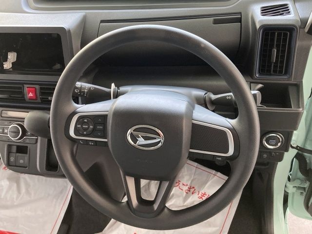 DAIHATSU TANTO 2025 Image 31
