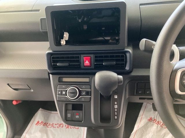 DAIHATSU TANTO 2025 Image 31