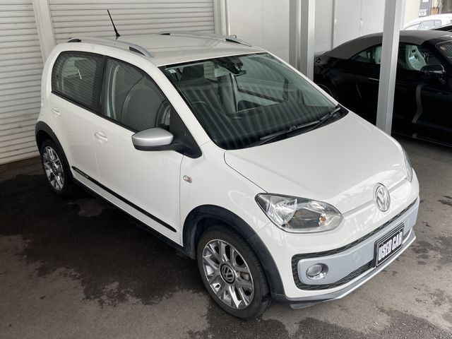 VOLKSWAGEN UP! 2016 Image 31