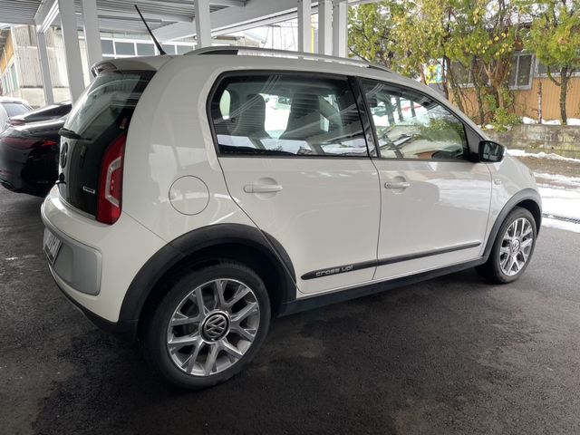 VOLKSWAGEN UP! 2016 Image 31