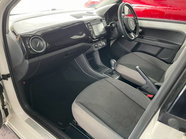 VOLKSWAGEN UP! 2016 Image 31