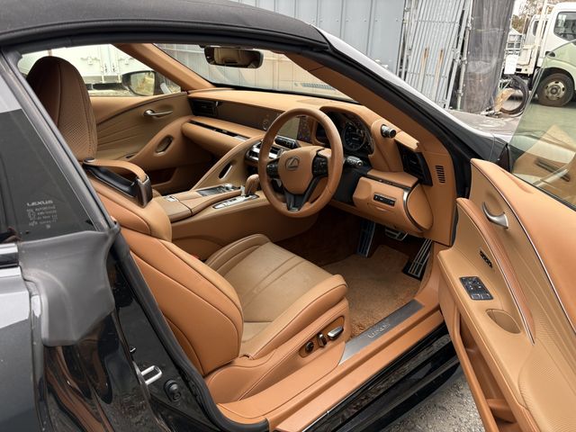 TOYOTA LEXUS LC500 CONVERTI 2020 Image 31