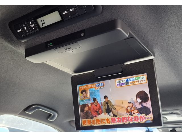 TOYOTA ESTIMA 2016 Image 31