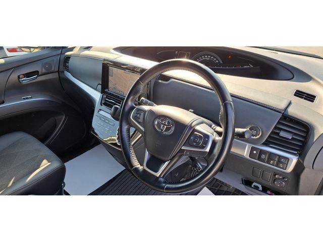 TOYOTA ESTIMA 2016 Image 31