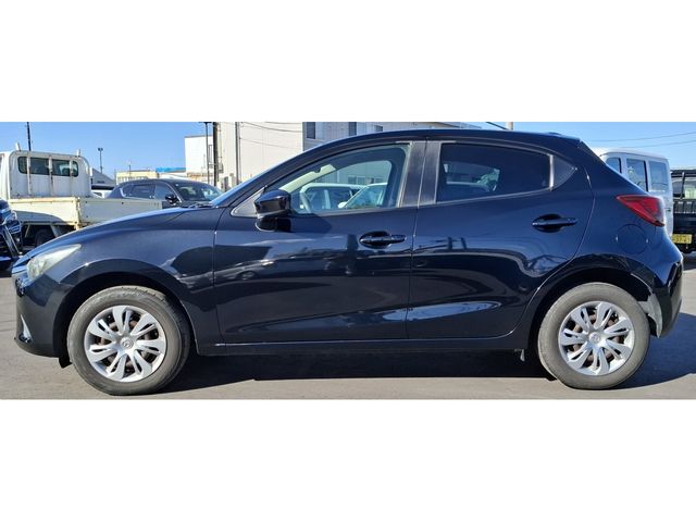 MAZDA DEMIO 4WD 2015 Image 31