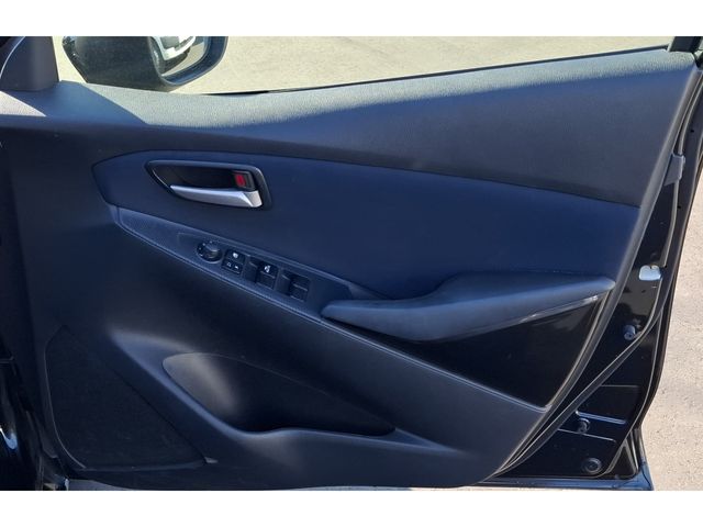 MAZDA DEMIO 4WD 2015 Image 31