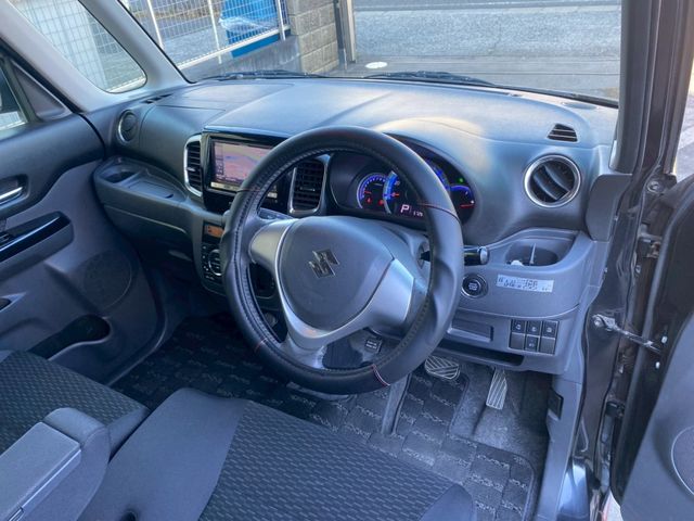 SUZUKI SPACIA CUSTOM 2013 Image 31