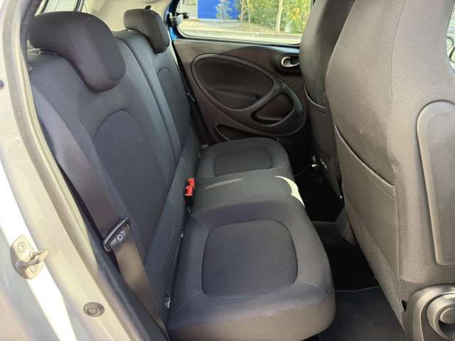 MCC SMART FORFOUR 2017 Image 31