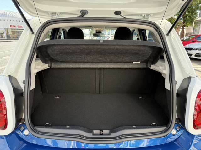 MCC SMART FORFOUR 2017 Image 31