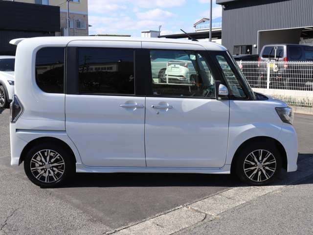 DAIHATSU TANTO CUSTOM 2016 Image 31