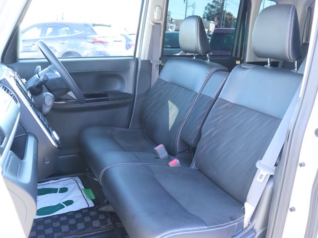 DAIHATSU TANTO CUSTOM 2016 Image 31