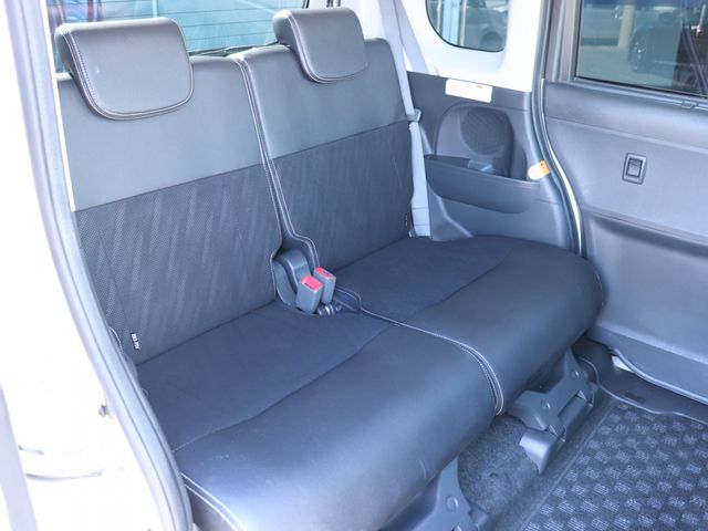 DAIHATSU TANTO CUSTOM 2016 Image 31