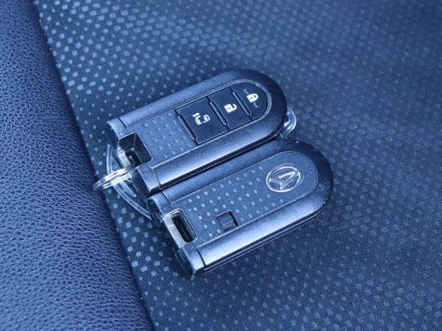 DAIHATSU TANTO CUSTOM 2016 Image 31