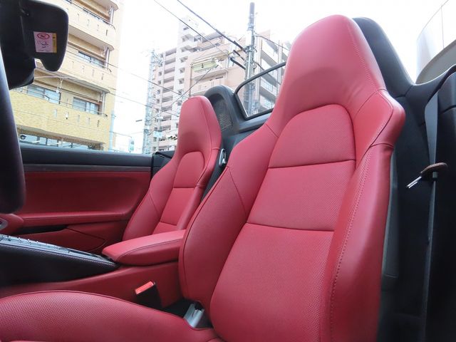 PORSCHE 718BOXSTER 2021 Image 31