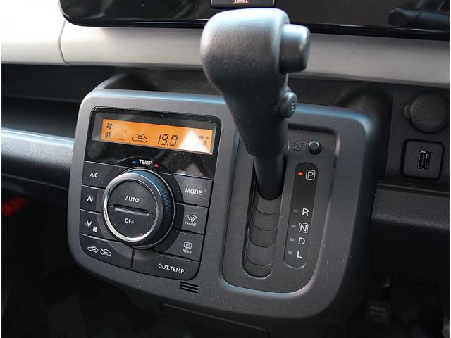 SUZUKI MR WAGON 2011 Image 31