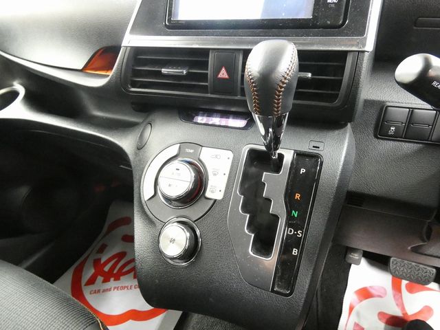 TOYOTA SIENTA 4WD 2018 Image 31