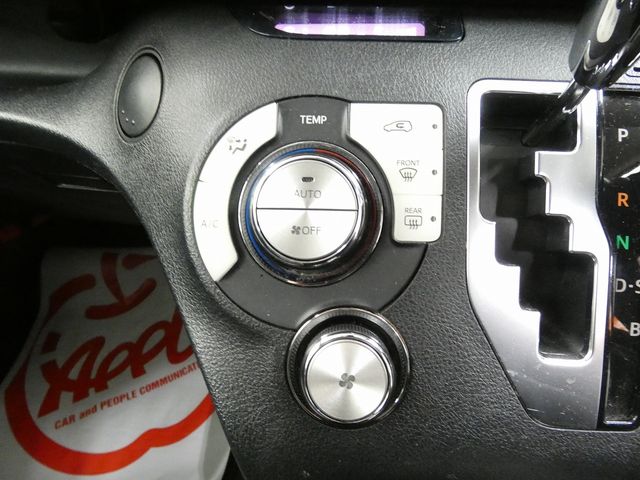 TOYOTA SIENTA 4WD 2018 Image 31