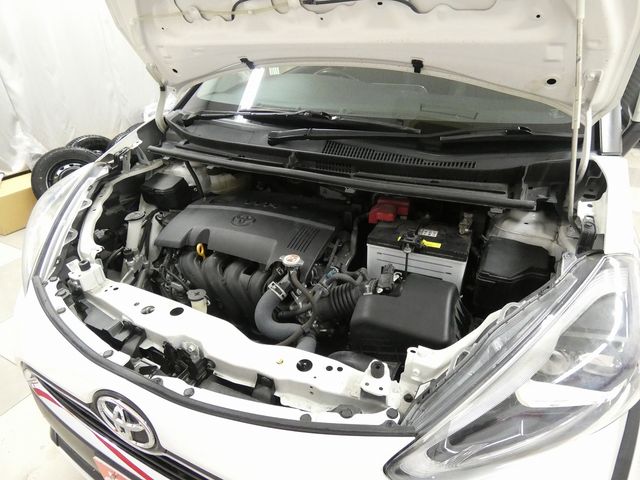 TOYOTA SIENTA 4WD 2018 Image 31