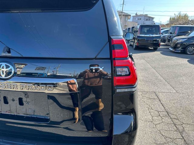 TOYOTA LANDCRUISER PRADO 2021 Image 31