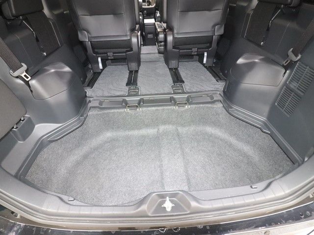 TOYOTA NOAH 2023 Image 31