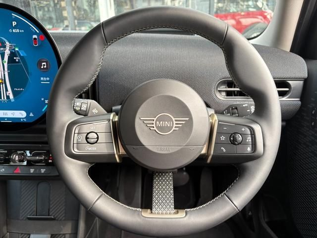 BMW MINI COOPER 5DOOR 2025 Image 31