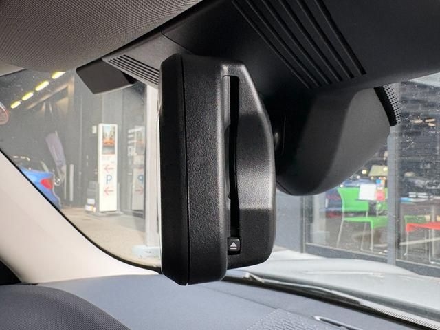 BMW MINI COOPER 5DOOR 2025 Image 31