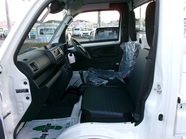 DAIHATSU HIJET TRUCK 4WD 2025 Image 31