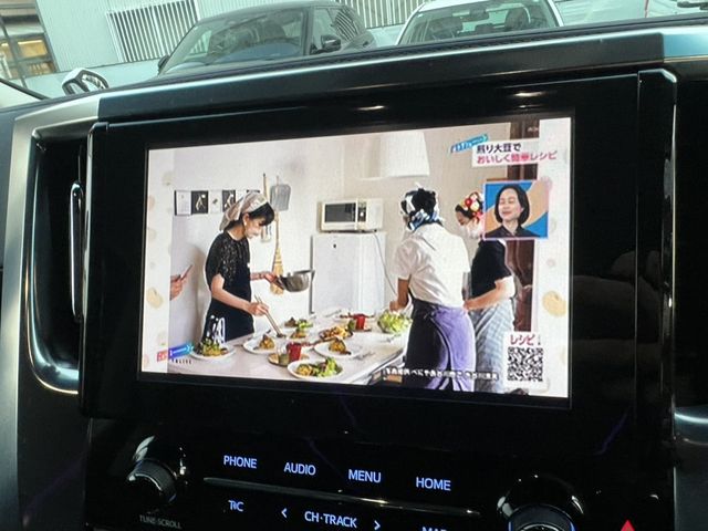 TOYOTA ALPHARD HYBRID 4WD 2022 Image 31