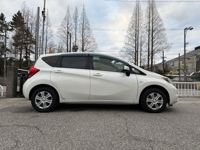 NISSAN NOTE 2013 Image 31