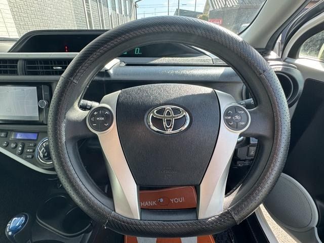 TOYOTA AQUA 2012 Image 31