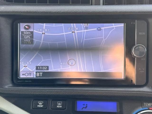 TOYOTA AQUA 2012 Image 31