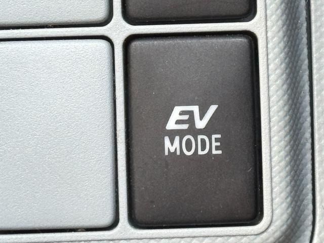 TOYOTA AQUA 2012 Image 31