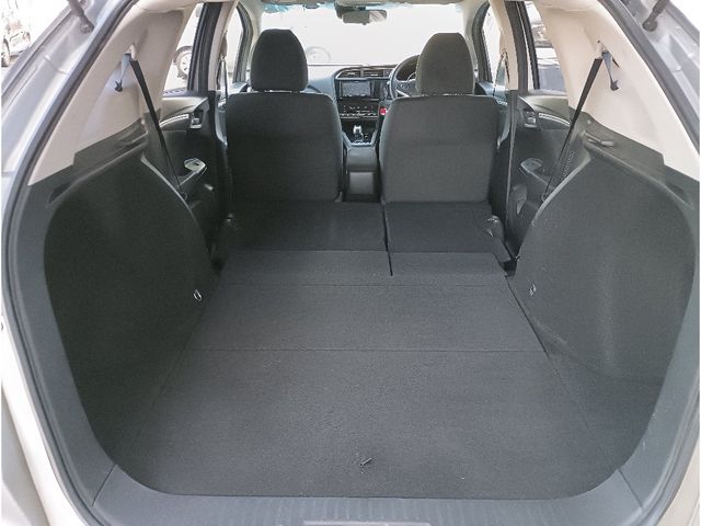 HONDA SHUTTLE HYBRID 2018 Image 31