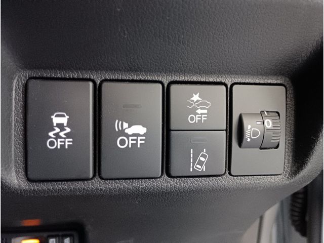 HONDA SHUTTLE HYBRID 2018 Image 31