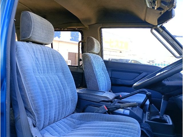 MITSUBISHI DELICA STARWAGON 4WD 1993 Image 31