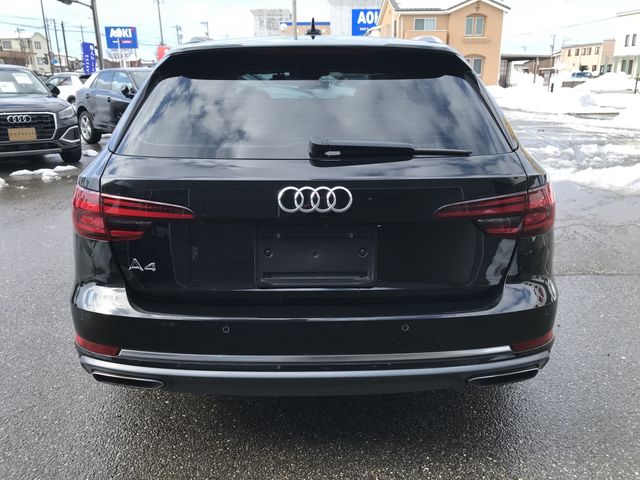 AUDI A4 AVANT 2019 Image 31