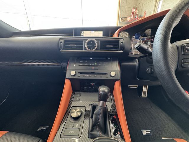 TOYOTA LEXUS RC F 2017 Image 31