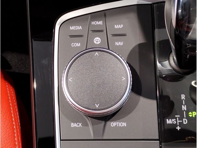 BMW 1SERIES 2020 Image 31