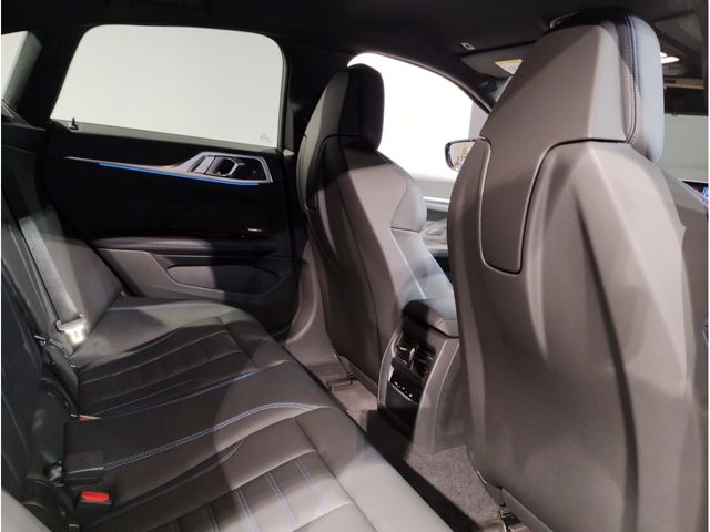 BMW I4 2022 Image 31