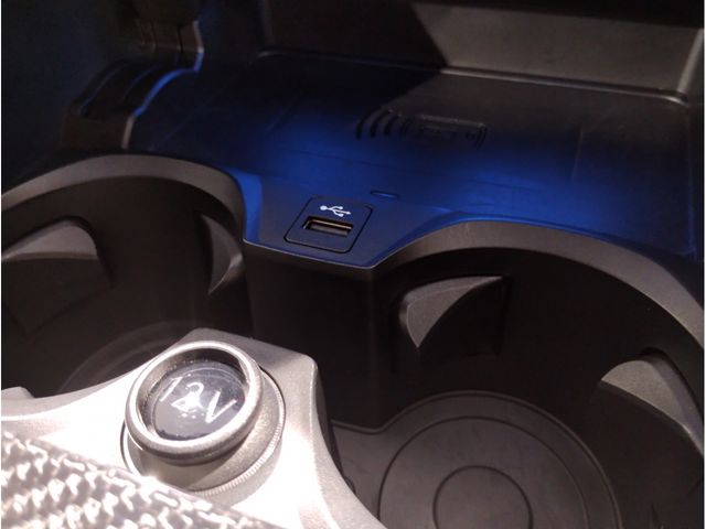 BMW I4 2022 Image 31