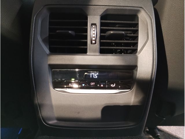 BMW I4 2022 Image 31