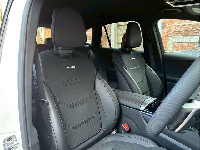 MERCEDES BENZ MERCEDES AMG GLCCLAS 2025 Image 31