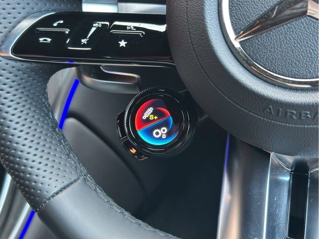 MERCEDES BENZ MERCEDES AMG GLCCLAS 2025 Image 31