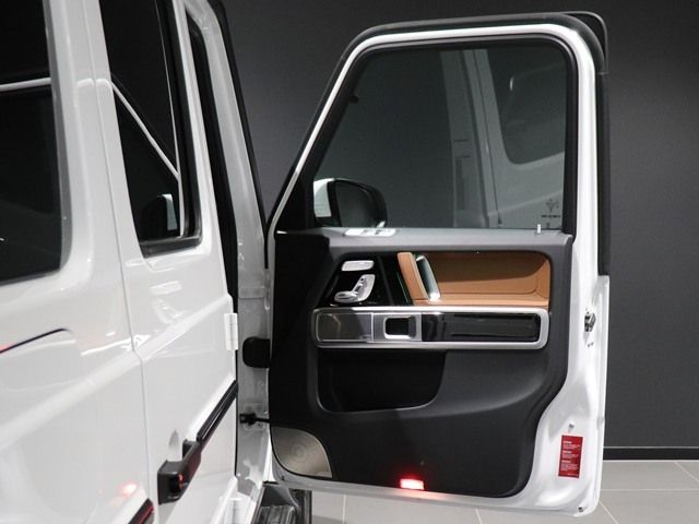 MERCEDES BENZ G CLAS 2023 Image 31