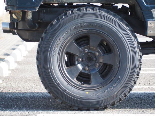 SUZUKI JIMNY 4WD 1996 Image 31