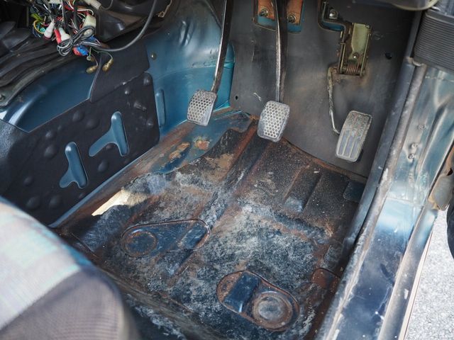 SUZUKI JIMNY 4WD 1996 Image 31