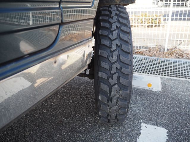 SUZUKI JIMNY 4WD 1996 Image 31