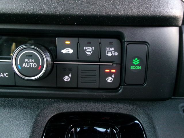 HONDA N BOX CUSTOM 4WD 2025 Image 31