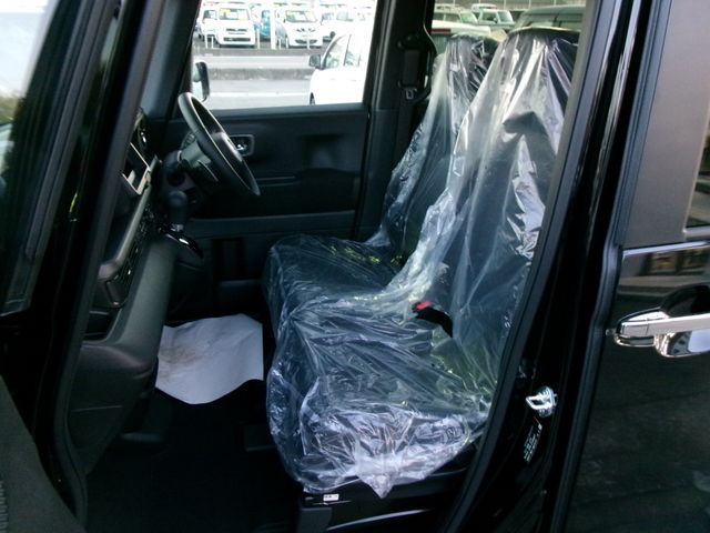 HONDA N BOX CUSTOM 4WD 2025 Image 31