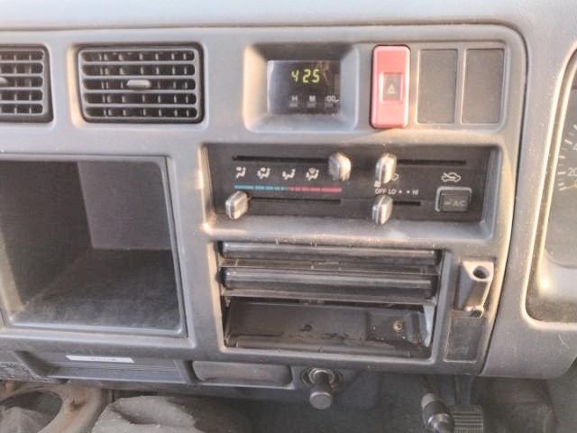 TOYOTA TOYOACE 1995 Image 31